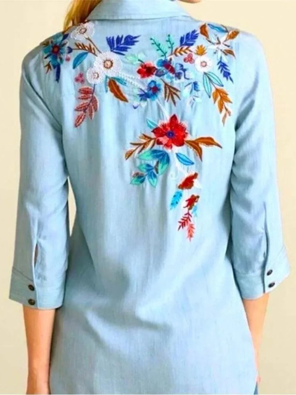 Soft Surroundings Women's Embroidered Chambray Beaded Tunic Top Button Up Sz M